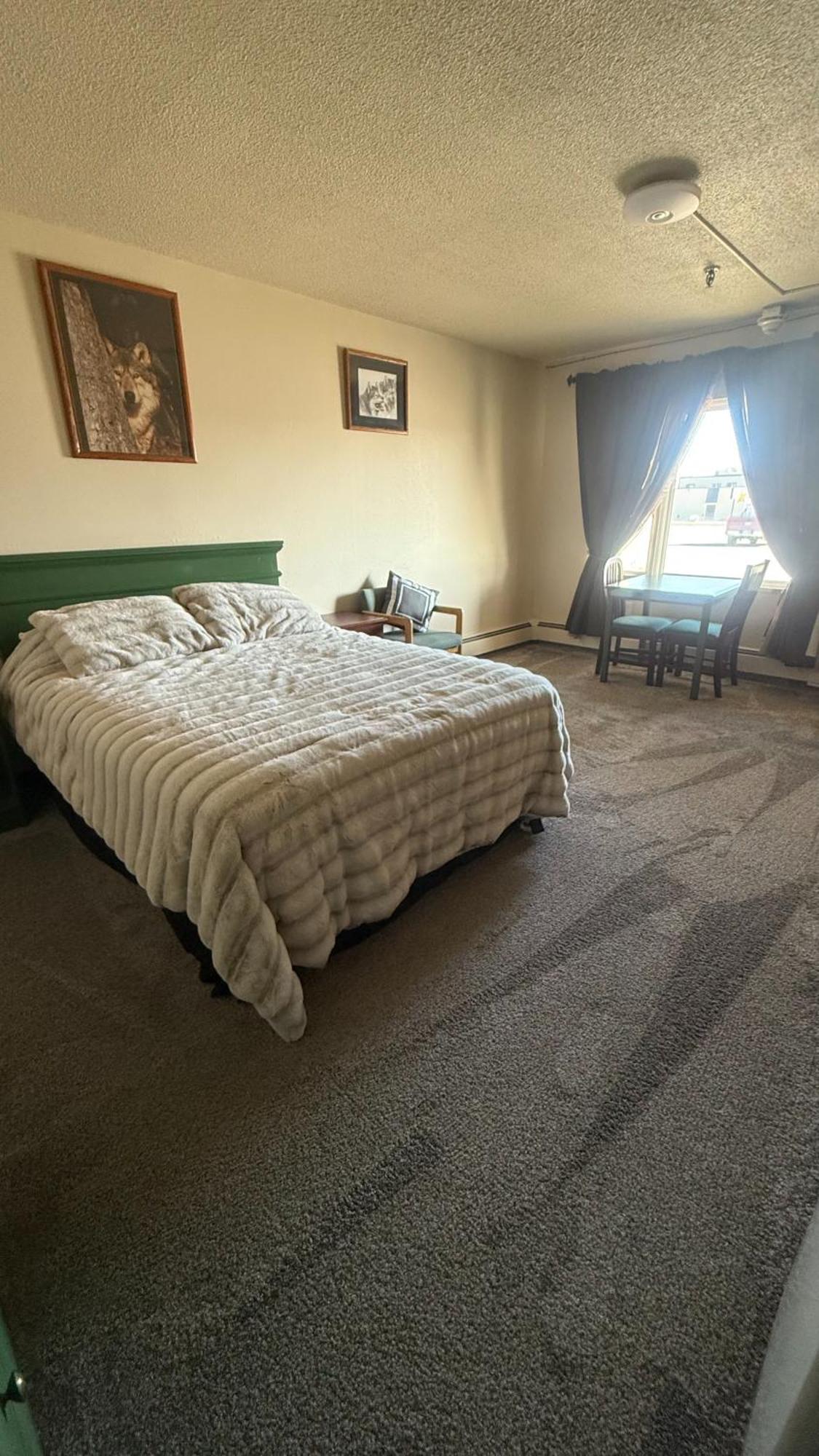 The Kenai Inn מראה חיצוני תמונה